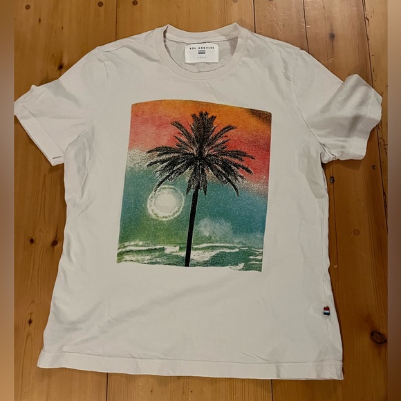 NWOT WOMANS SOL ANGLES PALM TEE - Picture 1 of 4